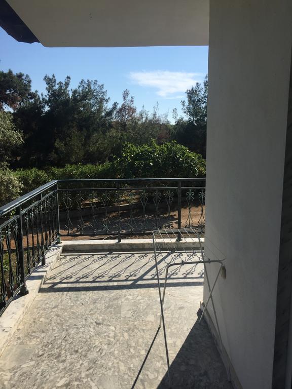 Beach Villa Isidora Potos Exterior photo